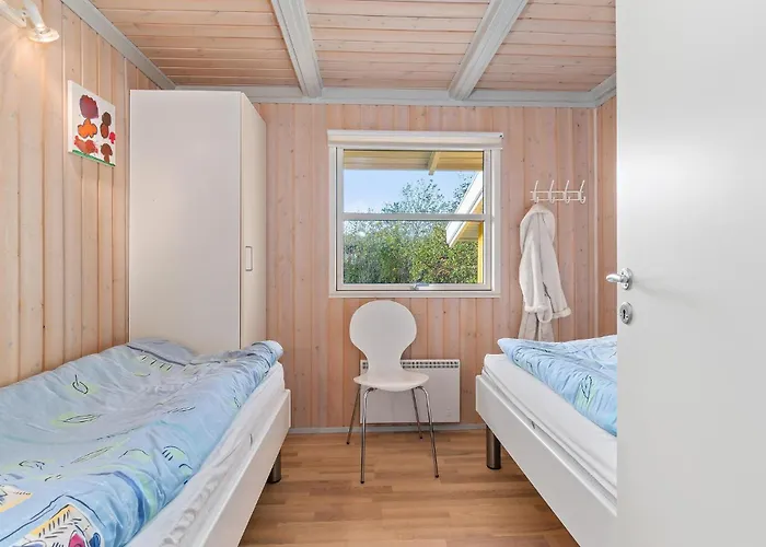 Cozy In With Sauna